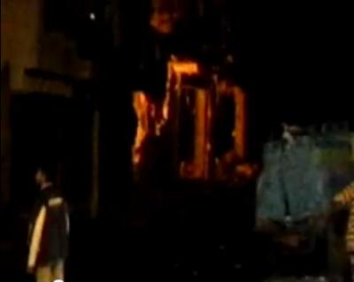أول فــــيــــديــــو للحادث وانهيار واجهة المبنى من الأنفجار الذي وقع في منزل جرمان