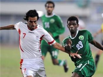 تعادل منتخبا السعودية وايران سلبياً ضمن بطولة غرب آسيا لكرة القدم المقامة بالكويت ويلعب الآن اليمن والبحرين