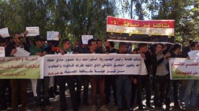 مطالبين بإقالة الملحق الثقافي:  طلاب اليمن في الجزائر يثورون ضد الفساد 