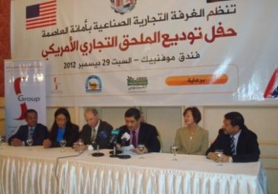 السفير الأمريكي: تعيش اليمن الفترة الانتقالية لأول مرة منذ خمسين عاماً.. وستفشل المرحلة إذا لم يتم تشجيع الاستثمار والقطاع الاقتصادي