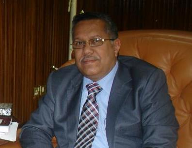 بن دغر: إذا استمر الصراع الدائر في عاصمة اليمن فسيؤدي إلى سقوط الدولة وسقوط الوحدة، ويتسائل!!