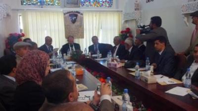 السفير الامريكي يُلقي محاضرة بصنعاء بعنوان "مقومات نجاح مؤتمر  الحوار الوطني الشامل في اليمن"