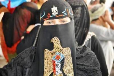انفصالية عدنية تطالب بفك ارتباطها عن زوجها الوصابي بعد 13 عاماً من الزواج
