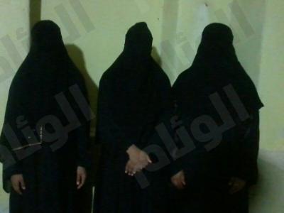بالصور.. مأساة 3 شقيقات من أم سعودية وأب يمني