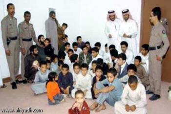 أرقام وحقائق مرّة عن أثار ومخاطر تهريب الأطفال اليمنيين إلى المملكة العربية السعودية