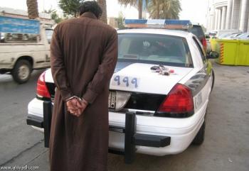 في الرياض: لص يتمكن من سرقة 17 محلاً تجارياً خلال يوم