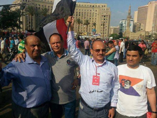 بالصور: المُثار عليهم باليمن يثورون في مصر.. ياسر اليماني ويحيى صالح وآخرين يظهرون في ميدان التحرير بالقاهرة ماطلبين بسقوط مرسي