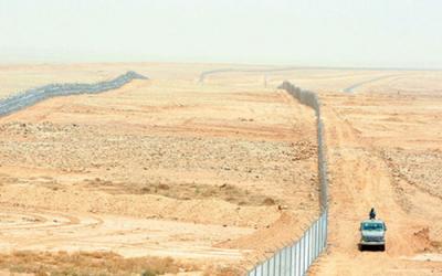 مهربون يمنيون يعثرون على جثة زميل لهم في الشريط الحدودي مع السعودية