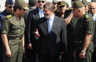 نيويورك تايمز تتعجب من تصفيق المصريين للانقلاب العسكري
