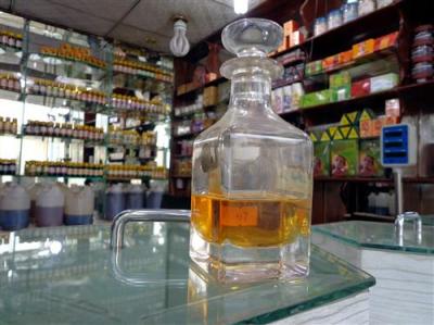 "عطر أردوغان" الأكثر مبيعًا في اليمن
