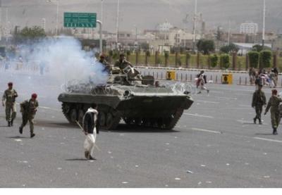 ناشط وصحفي يمني يتحدث ان ما يحدث حاليا في اليمن هو انقلاب عسكري يقوم به صالح