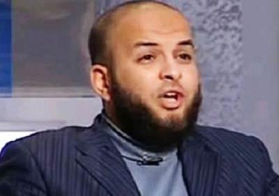 عارف: السيسي&#8236;‏ حاول استعداء الغرب بقوله: إن مرسي أراد استعادة الإمبراطورية الإسلامية!
