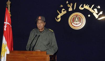 جنرال سابق والرئيس الحالي لهيئة قناة السويس يكشف سر العلاقة بين طنطاوي والسيسي