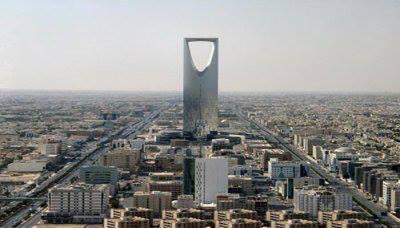 أراد تأمين أطفاله من خطر الطريق فدهستهم التريلا.. رجل الأعمال أحمد بن عبود بن ماضي يفقد ثلاثة من فلذات كبده في حادث