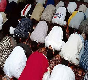 شقيقة زوجة بلير: أصبحت أفضل بعد الإسلام