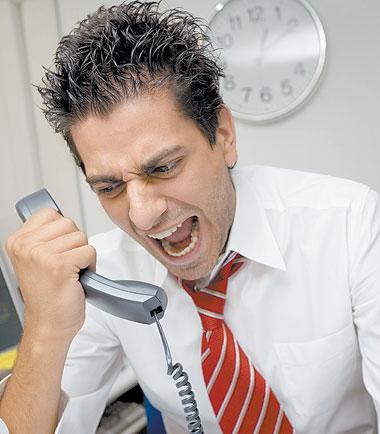  الغضب يؤدى إلى الاكتئاب والأزمات القلبية وجلطات المخ