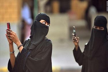 سعودي يتزوج عروسين في ليلة واحدة