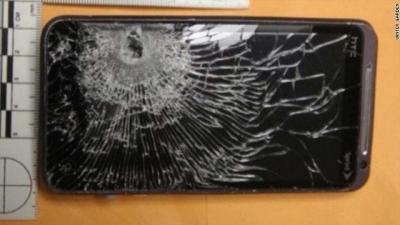 هل هاتف HTC مقاوم للرصاص؟