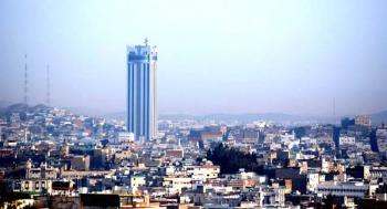 "هيئة الطائف" تطيح بـ"فلسطيني" ابتز امرأة وزوجها طالباً 50 ألفاً، وهدد بنشر صورها