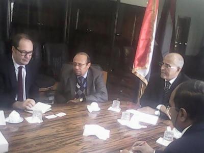 وزير الإدارة المحلية : التنمية المحلية تستوجب توفير الأمن والاستقرار والقضاء العادل النزيه.