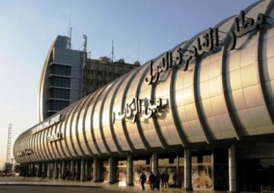 السلطات المصرية تبدأ حربها ضد المسافرين والمغتربيين اليمنيين ومصادرة أكثر من 350 ألف دولار منهم خلال اسبوع (تفاصيل)