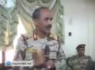 شاهد فيديو: قائد المنطقه الجنوبيه محمود الصبيحي يقول لوزير الدفاع اسكت لا تقاطعني، انا لا يشرفني احمل هذه الرتبة والنساء مرعوبات داخل البيوت ولا نحرك ساكن