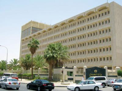 العدل السعودية: سجن أب اختطف "طفله" الرضيع من زوجته السابقة