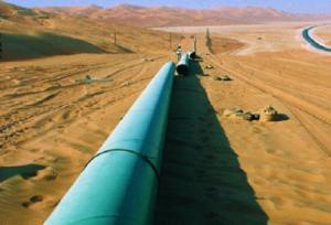 حرب تستعر على أنابيب النفط في جنوب اليمن.. مالا يعرفه الشعب اليمني: (5 مليارات دولار فاتورة تفجير الانابيب في سنتين)