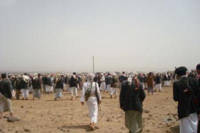 الحوثيون يفشلون في اغتيال شيخ مشائخ قبيلة أرحب والترسانة المسلحة للقبيلة تحيط بالحوثيين 