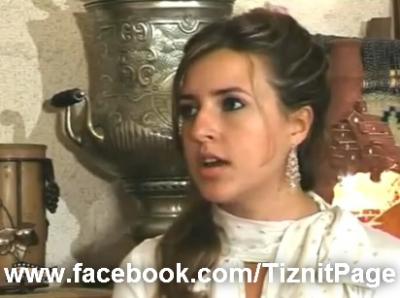 فيديو..مطربة أمريكية مشهورة تعلن إسلامها بالمغرب