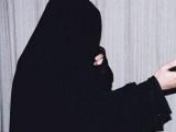 يمنية متزوجة من سعودي تتصل بذويها بعد غياب 30 عاماً