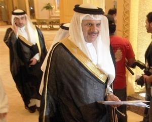 "رجل المهمات الصعبة": كاد ان يدفع حياته ثمناً لاستعادة "سعادة اليمن" الزياني البحريني "مطفئ حرائق اليمن" وصاحب الزيارات المفاجئة