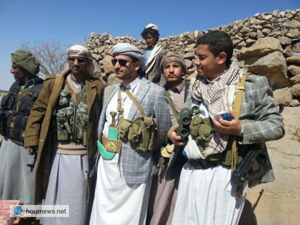 بعد يوم نصر لمقاتلي  قبائل حاشد  حسين الأحمر يشرف على احد مواقع القتال (صوره )