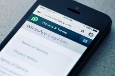 ثغرة خطيرة فى WhatsApp تسمح بتسريب محادثاتك بالكامل