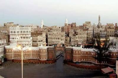انفجار عنيف في منزل أحد الموالين للحوثيين بصنعاء ومنع الأمن من التحقيق