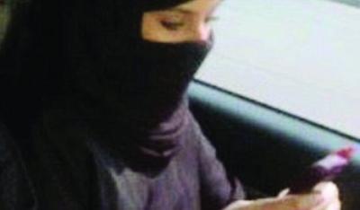 يمني مقيم ابتز أكثر من 14 إمرأة وصورهن بعد اغتصابهن أثناء توزيع الصدقات عليهم (تفاصيل)