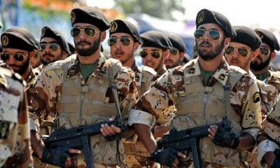 كانوا يستطلعون المنطقة لرسم خططاً عسكرية.. رجال القبائل يلقون القبض على خبراء عسكريين إيرانيين مع المليشيات الحوثية في عمران