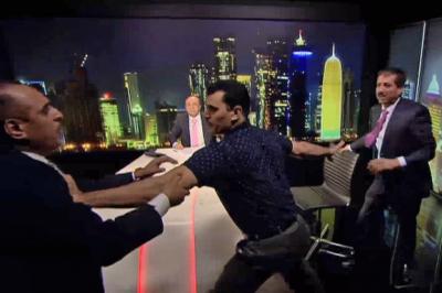 الكشف عن السبب في الاشتباك بين ضيفي "الاتجاه المعاكس" بحلقة حول العراق، وخروج أحدهم مضرجاً بدمائه..(فيديو)