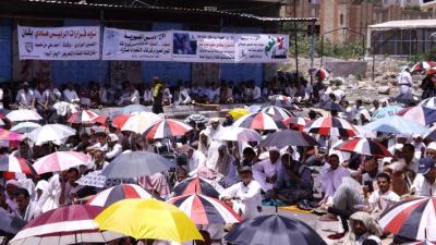شباب الثورة بتعز يطالبون بالكشف عن مخططي الانقلابات ومدبري الاغتيالات  