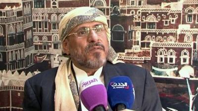 شيخ قبلي يمني: على إيران التوقف عن أذى اليمنيين وإلا سنضربها في عقر دارها