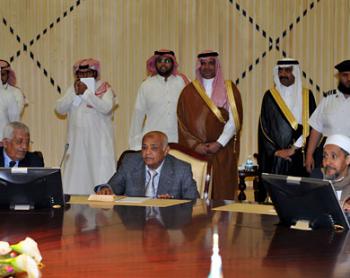 اللقاء المشترك: احتمال اتمام الاتفاق مع الرئيس صالح في غضون أيام