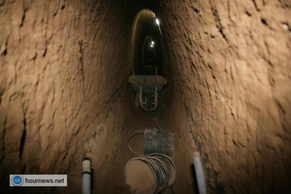 صور أولية للنفق الذي كان يستهدف الرئيس السابق بالقرب من منزله (7 صور مكبرة)