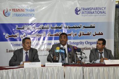 عبدالباقي شمسان: المبادرة الخليجية جددت شرعية النظام السابق ومنحته نصف السلطة ونصف الواقع