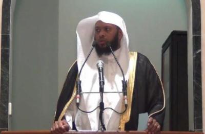 السعودية ترحل الشيخ توفيق الصائغ.. ونشطاء يحتجون، وماذا كتب على حسابه؟