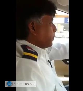 سائق تكسي بنجلاديشي في قطر.. يرفض أخد أجرة من يمني..  والسبب؟؟ (فيديو)