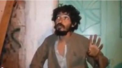 موعظة مؤثرة من مجنون يمني يقلد الشيخ هزاع المسوري .. شاهد واحكم بنفسك (فيديو)
