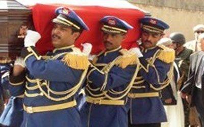 تشييع 16 جنديا ذبحهم عناصر القاعدة في حضرموت مطلع اغسطس الماضي