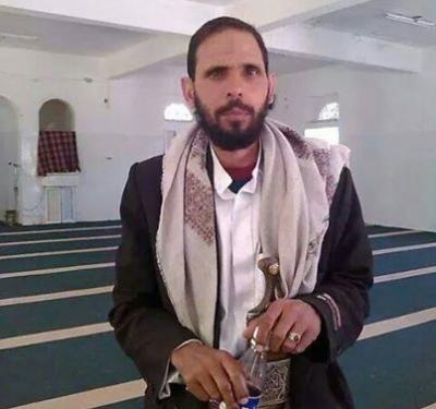الحوثيون يغتالون مدير دار القرآن في الحدأ ويصيبون 3 من مرافقيه في كمين مسلح بمعبر