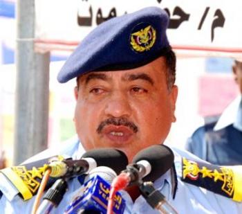 في حفل تدشين اسبوع المرور العربي الموحد ..بامشموس: 57 حادث وأكثر من ثلاثة آلاف مخالفة خلفت أضرارا بقيمة تتجاوز تسعة ملايين ريال خلال الربع الأول لـ2011م 