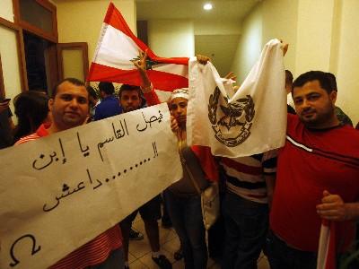 ﻿مطالبة بإقالة فيصل القاسم أو اعتذار المحطة عن تعرّضه للجيش اللبناني